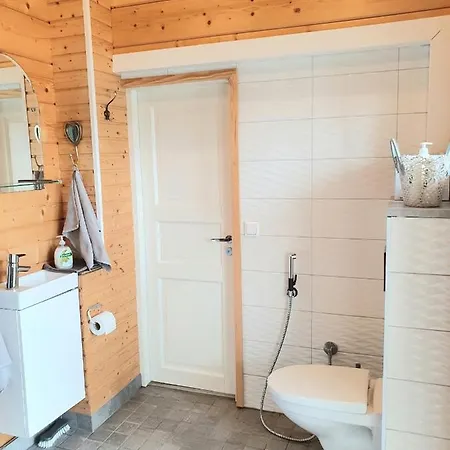 Ferienhaus Stunning Log 45m2 On The Shore Of Kallavesi.