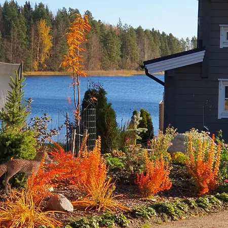 Stunning Log 45m2 On The Shore Of Kallavesi.