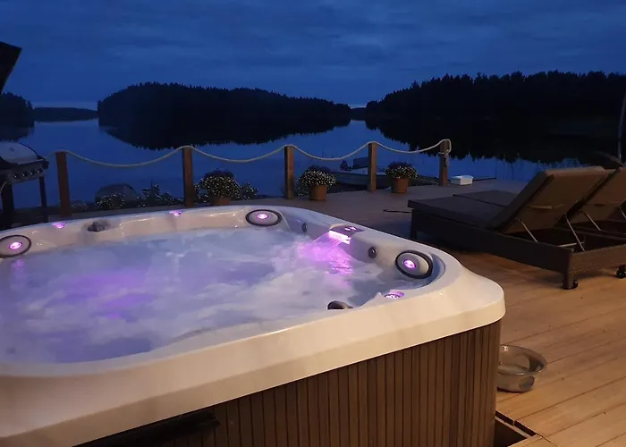 Stunning Log 45m2 On The Shore Of Kallavesi. *