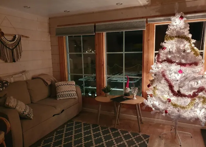 بيت للعطل Stunning Log 45m2 On The Shore Of Kallavesi. *