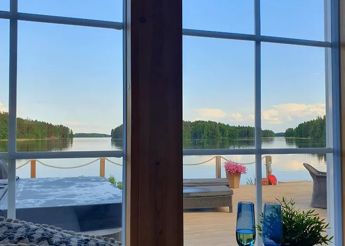 Stunning Log 45m2 On The Shore Of Kallavesi.