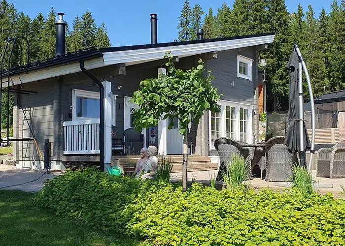 Stunning Log 45m2 On The Shore Of Kallavesi. بيت للعطل