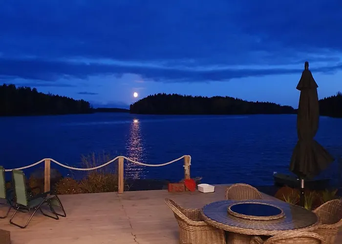 Stunning Log 45m2 On The Shore Of Kallavesi.