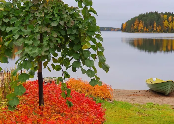 Stunning Log 45m2 On The Shore Of Kallavesi. بيت للعطل